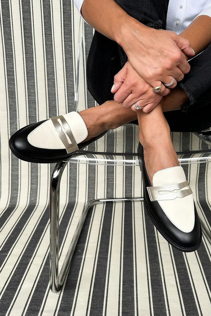 Zarinya | Monochrome Classic Loafers