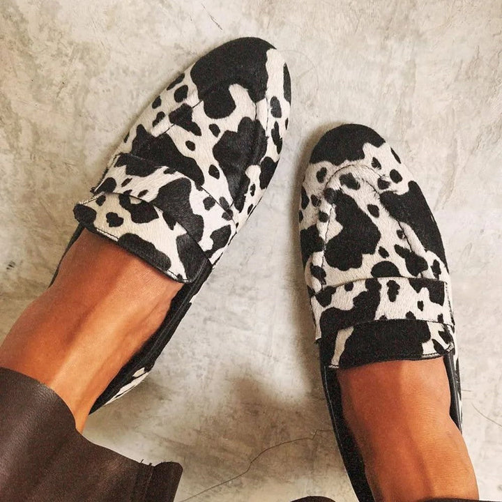 Rynlia | Elegant Animal Print Loafers